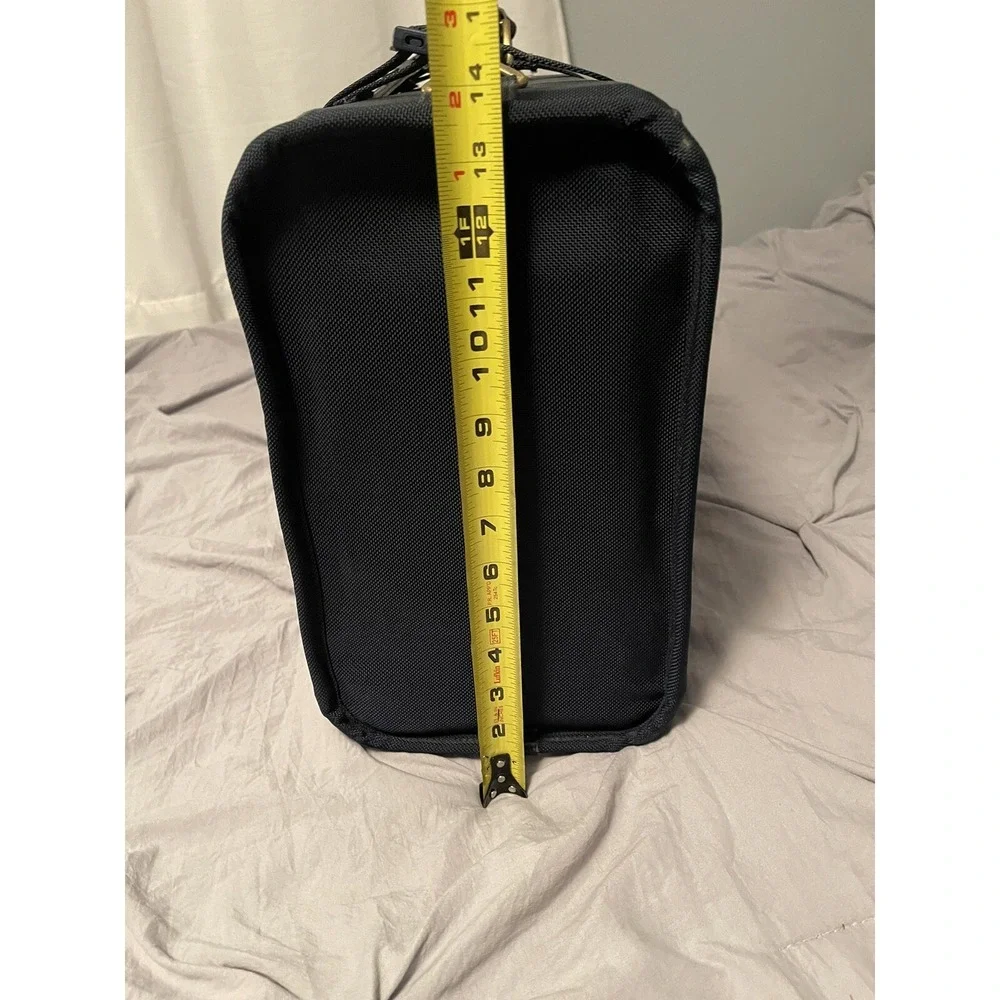 Vtg Tumi Navy Blue Ballistic Nylon Wheeled Luggage‎ Suitcase 21x14x8, Wheel Kit